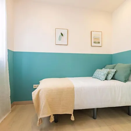 Casa 3 Plantas Con Patio Y Solarium Privados 아파트