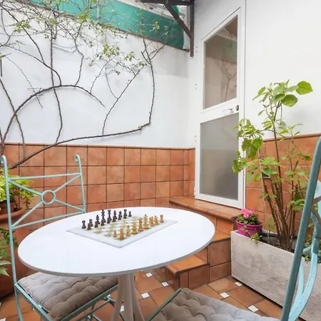 Casa 3 Plantas Con Patio Y Solarium Privados 아파트 *