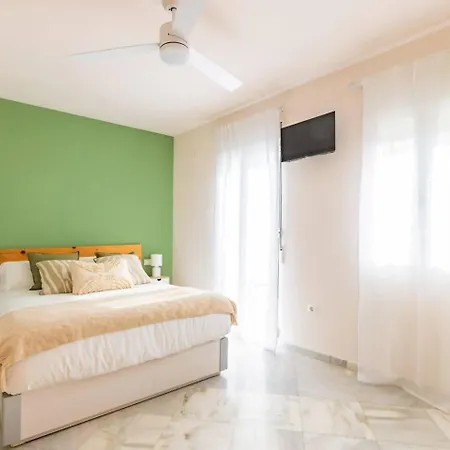 Casa 3 Plantas Con Patio Y Solarium Privados 아파트 *